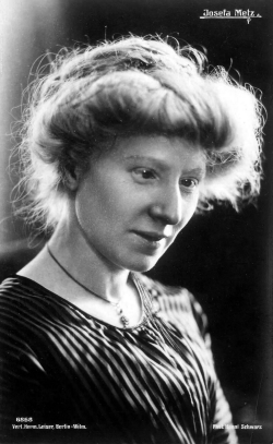 Josefa Metz (1871-1943)